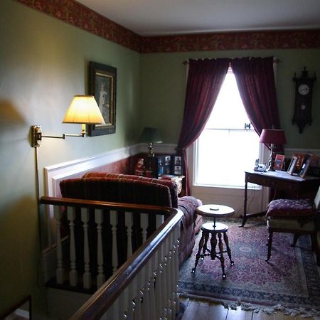 A Seafaring Maiden Bed And Breakfast Granville Ferry Exterior foto