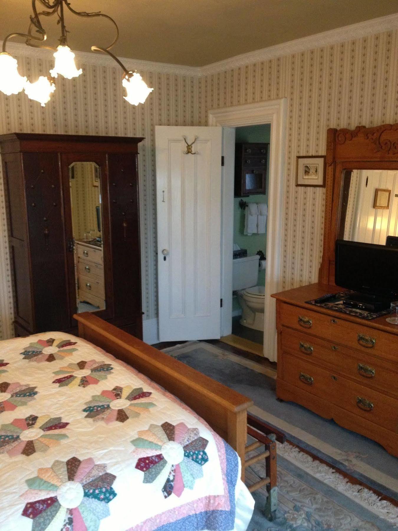 A Seafaring Maiden Bed And Breakfast Granville Ferry Exterior foto